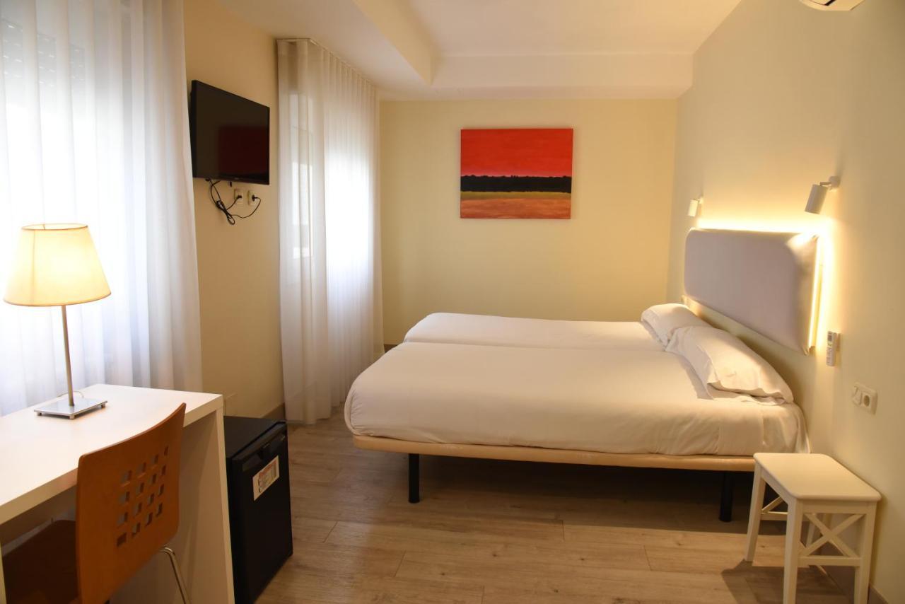 Hotel Delta Tudela Eksteriør billede